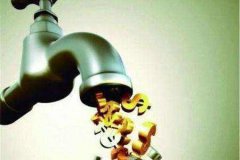 免费算卦财运:2021年容易破财的生肖