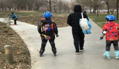 2022年农历六月初五出生的男宝宝按生辰八字算命 五行缺什么 