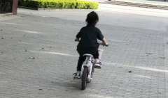 2022年阴历六月十六出生的男宝宝在线生辰八字算命是什么命（图解）