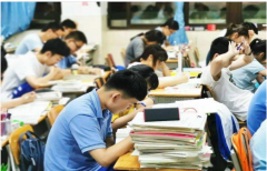 小妹拿到了英国某艺术学院OFFER_算命一条街官网