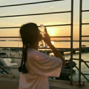 正财格女命八字特征：八字测命态度沉稳生活独立自主