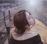 真人算命最准一条街：女命三个劫财好吗？婚姻难以圆满有遗憾