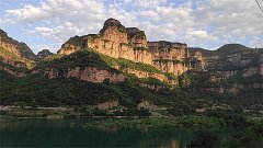 摩羯座明日星座运势：2024年5月11日（风雅颂易学网）