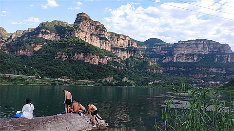 1741455107244329.jpg 95ddcf6f783f27e8b41e44df70ede78.jpg