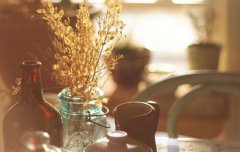 2021年农历三月二十八母亲节日子适合安葬逝者吗？