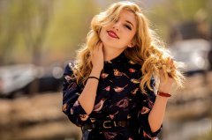 风雅颂易学网：乌克兰姑娘的命运_易经八卦算命